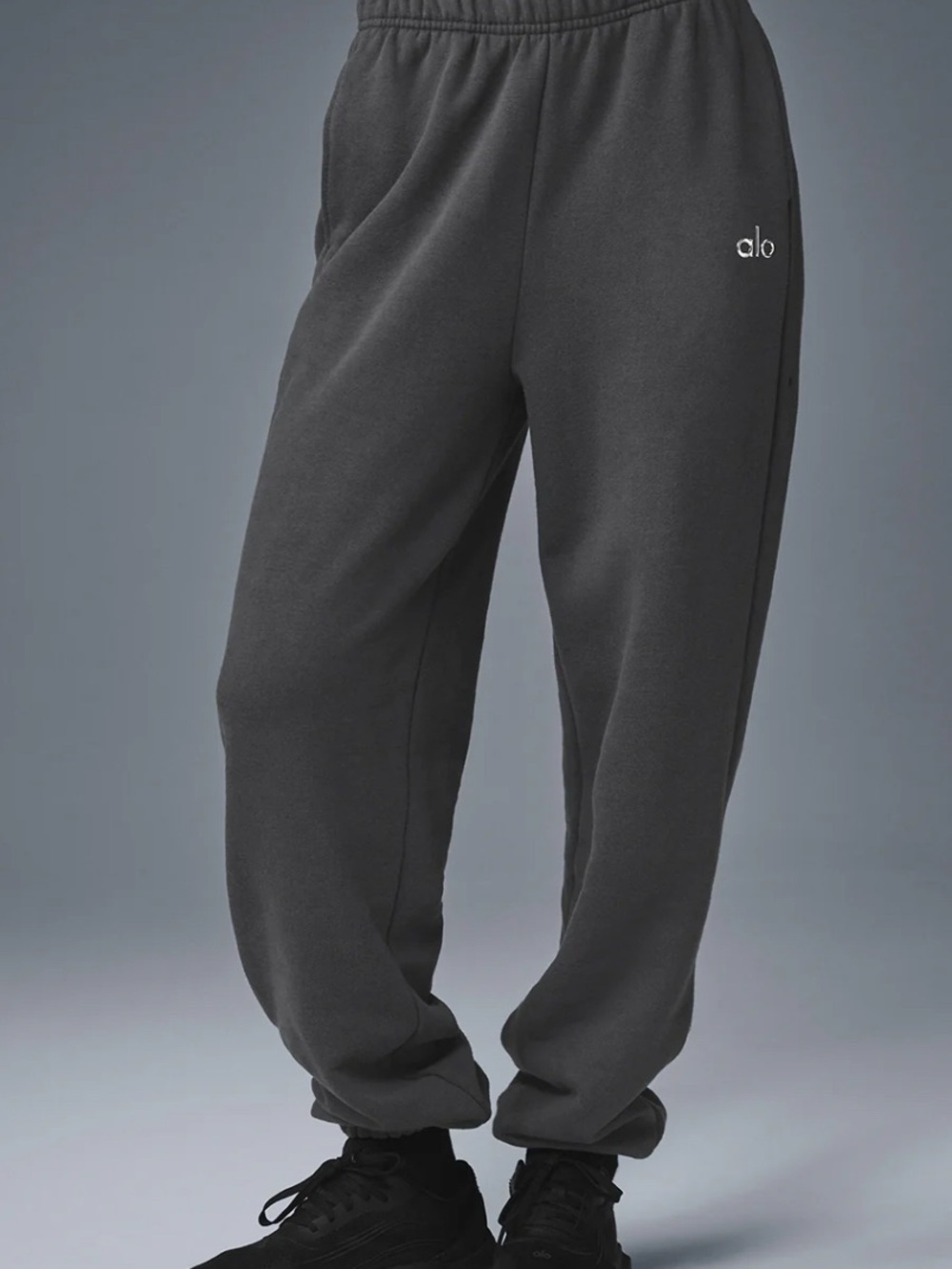 ALO Yoga Women’s Dark Green Alcolade Sweatpants